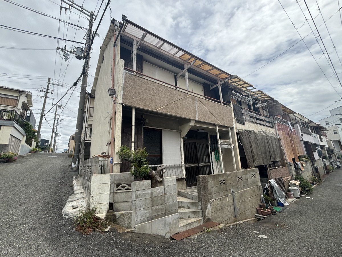 物件番号:1076742159 敷金０円キャンペーン　JR西明石駅徒歩圏内の戸建賃貸　ペット相談可