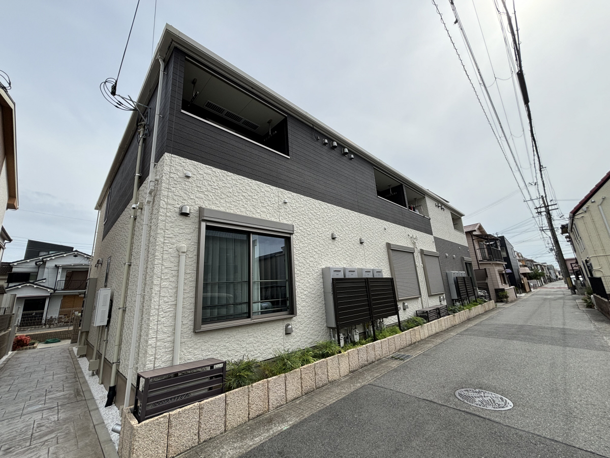 物件番号:1076735926 人気エリアの西明石駅まで徒歩10分で通勤・通学に便利 便利な宅配BOX完備