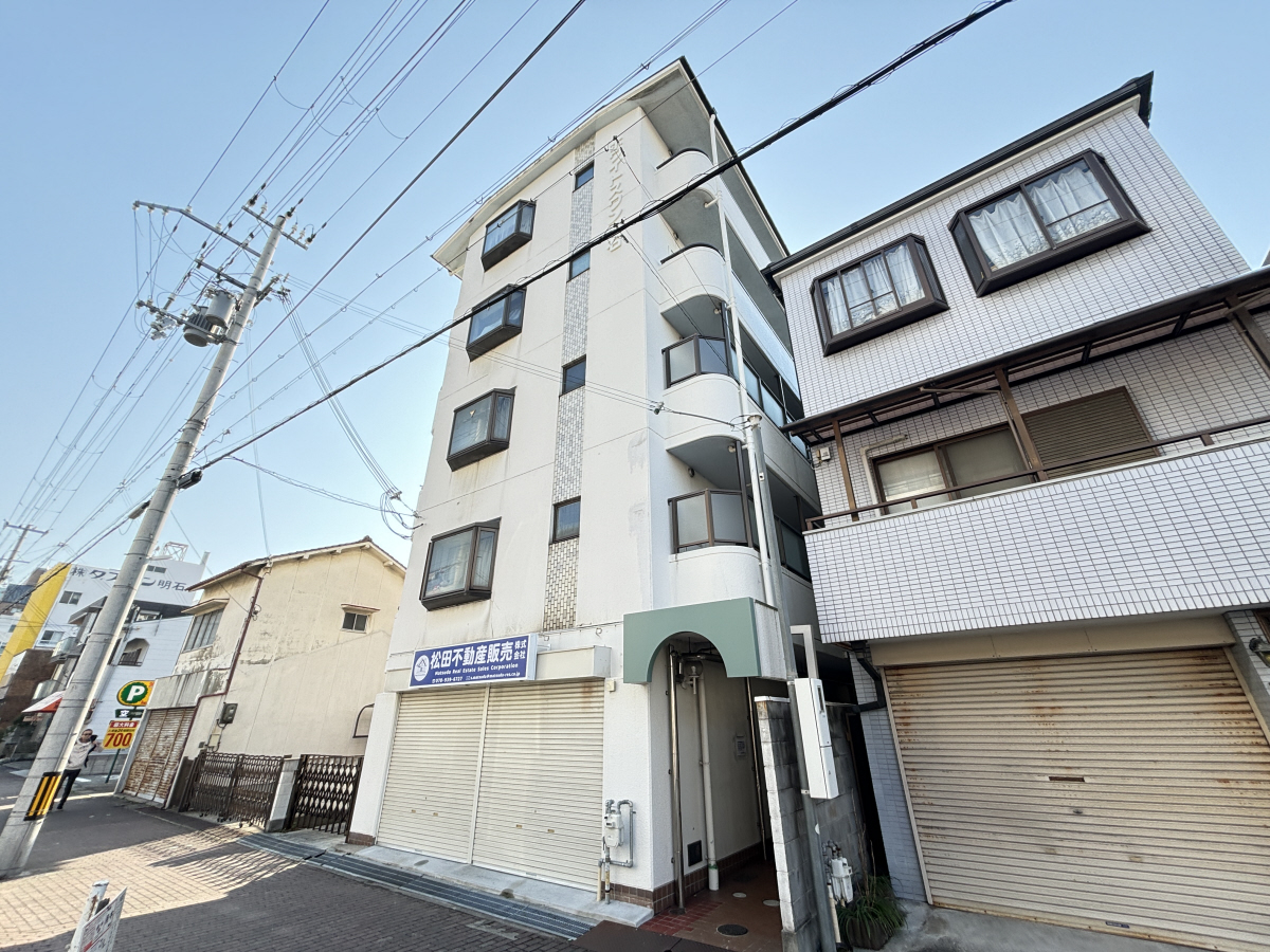 物件番号:1076728941 JR・山陽明石駅まで徒歩圏内　経済的な都市ガス　近隣駐車場空有り
