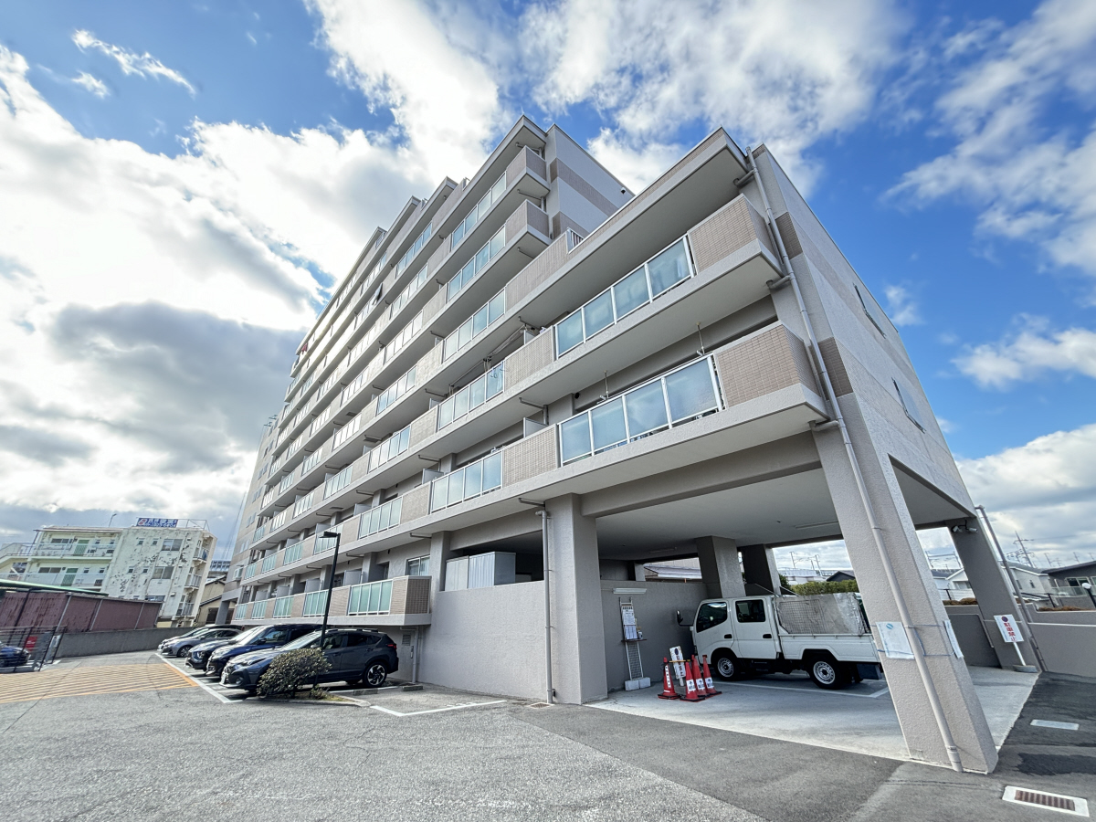 物件番号:1076742527 人気の分譲賃貸マンション　経済的な都市ガス　駐車場１台込みの賃料です
