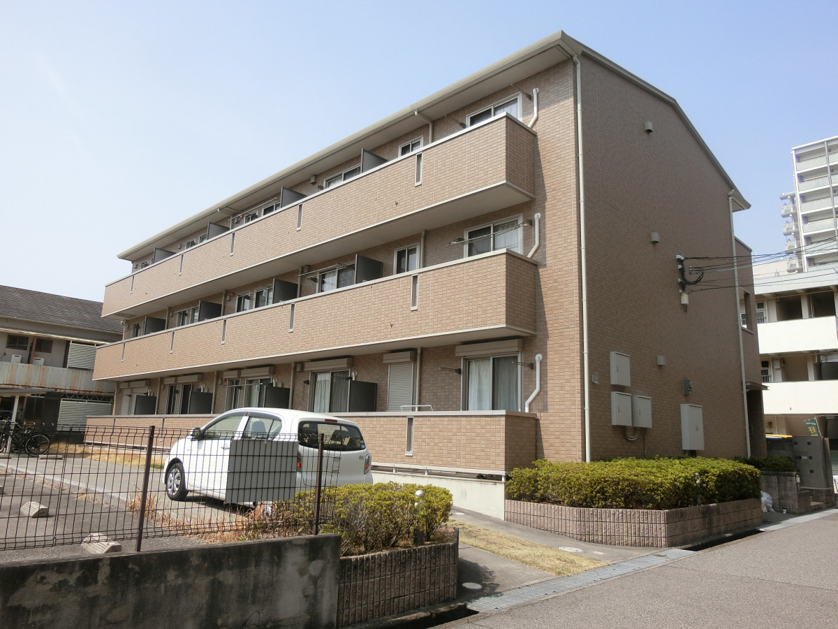 物件番号:1076706654 JR西明石駅まで楽々の徒歩圏内 インターネット無料 オートロック付きです