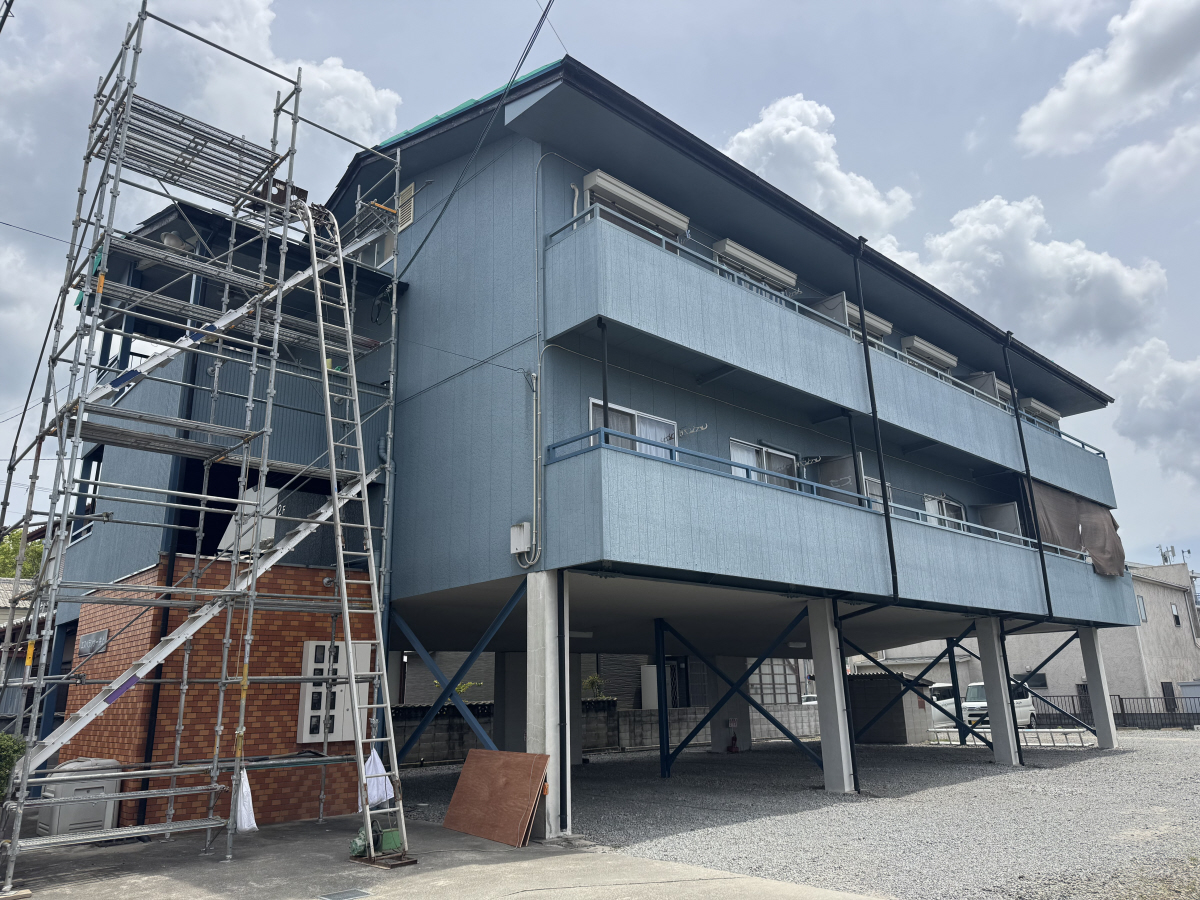 物件番号:1076740445 敷金・礼金0円キャンペーン 屋内駐車場2台込みの賃料 角部屋で日当り良好